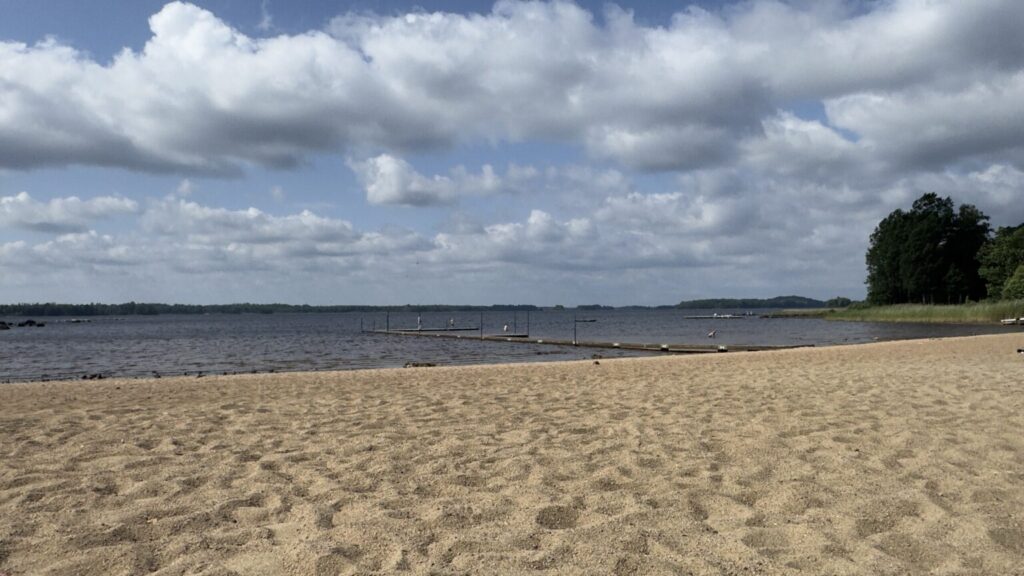 Badestelle an einem See bei Lönsboda